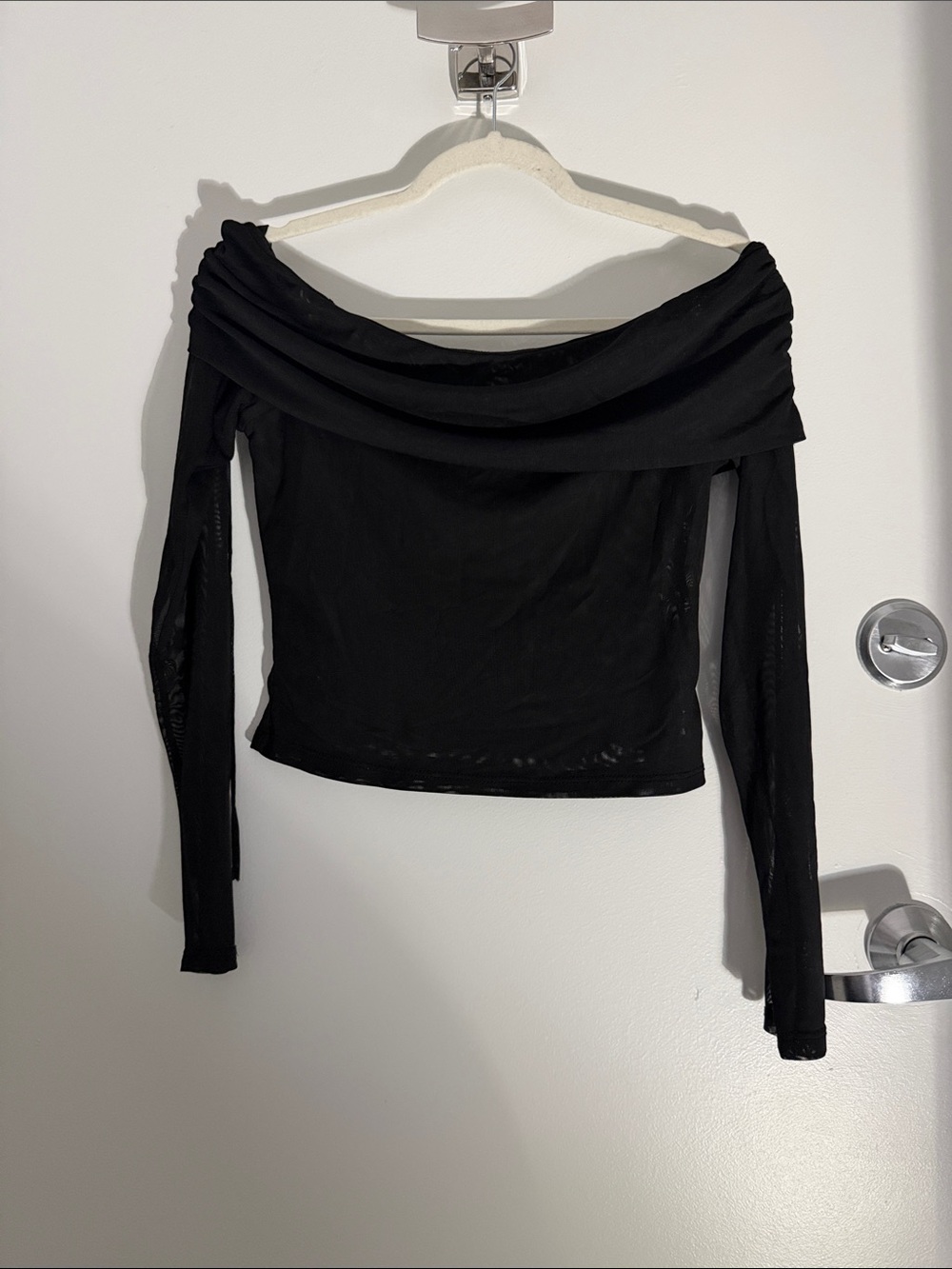 Women's Black Off-Shoulder Long Sleeve Top